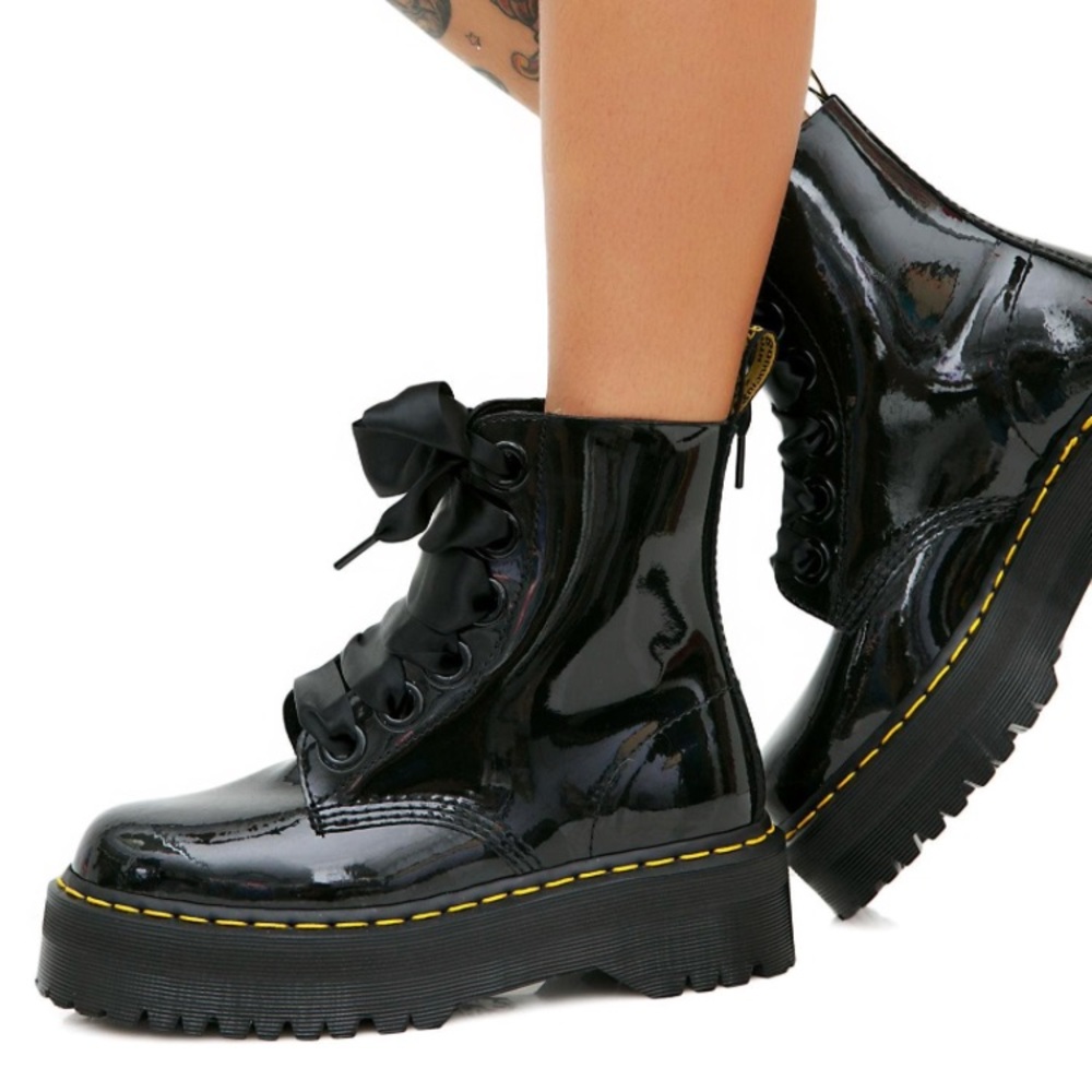 Molly 8 Eye Dr Martens
